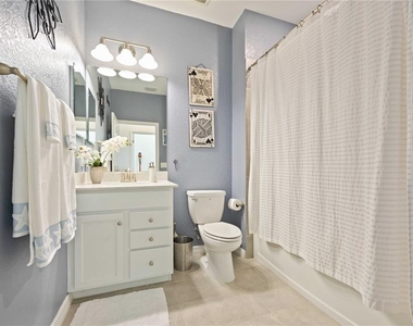 10817 Tarflower Drive - Photo Thumbnail 23
