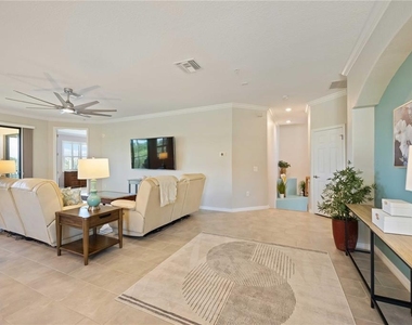 10817 Tarflower Drive - Photo Thumbnail 8
