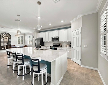 10817 Tarflower Drive - Photo Thumbnail 19