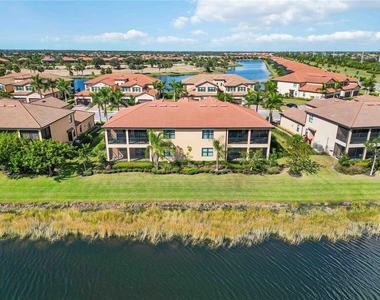 10817 Tarflower Drive - Photo Thumbnail 62