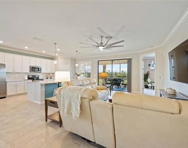 10817 Tarflower Drive - Photo Thumbnail 7