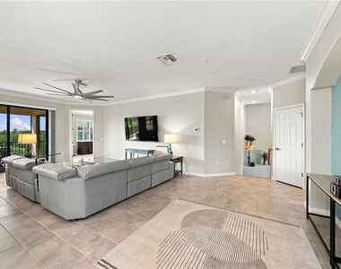 10817 Tarflower Drive - Photo Thumbnail 23