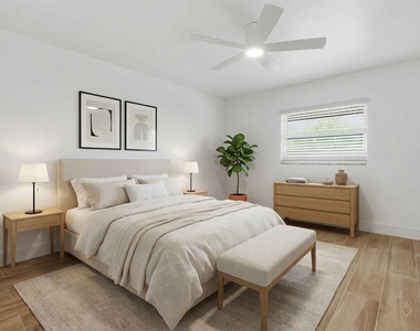 4460 Oakley Street - Photo Thumbnail 1