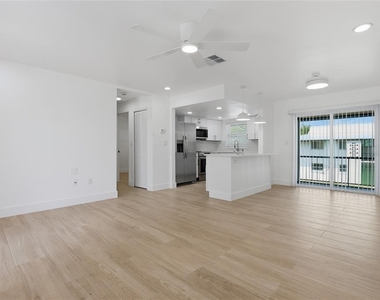 4460 Oakley Street - Photo Thumbnail 17