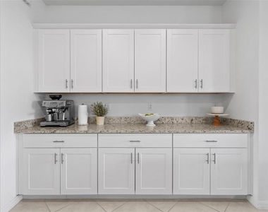 1889 Saddlewood Cir - Photo Thumbnail 7