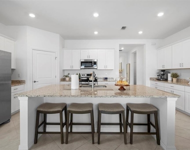 1889 Saddlewood Cir - Photo Thumbnail 6