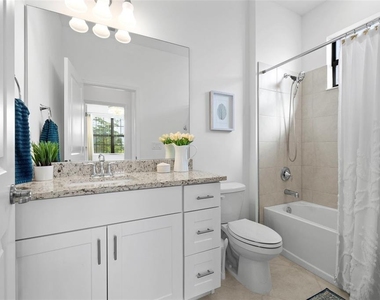 1889 Saddlewood Cir - Photo Thumbnail 18