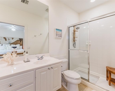 1564 Napoli Drive W - Photo Thumbnail 18