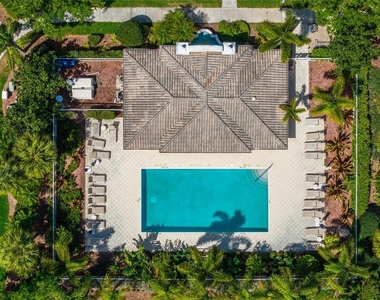 1564 Napoli Drive W - Photo Thumbnail 31