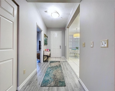 3506 54th Drive W - Photo Thumbnail 9
