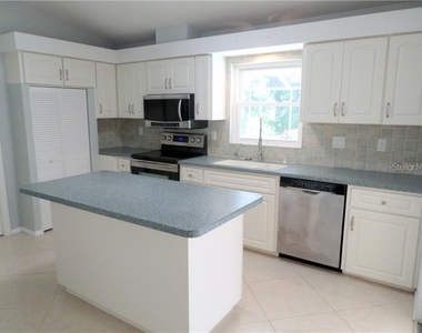 3601 Garden Lakes Clenet - Photo Thumbnail 5