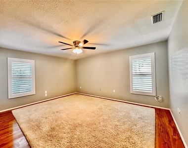 3601 Garden Lakes Clenet - Photo Thumbnail 8