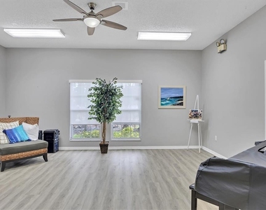 3601 Garden Lakes Clenet - Photo Thumbnail 24