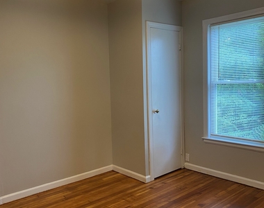 407 West Street - Photo Thumbnail 5