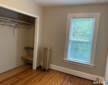 407 West Street - Photo Thumbnail 6