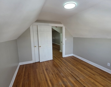 396 Main Street - Photo Thumbnail 9