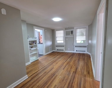 396 Main Street - Photo Thumbnail 4