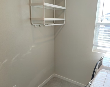 6614 Palmer Crest Street - Photo Thumbnail 17