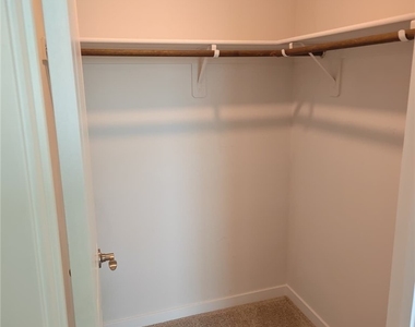 6614 Palmer Crest Street - Photo Thumbnail 20