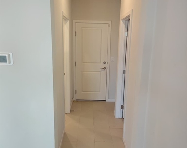 6614 Palmer Crest Street - Photo Thumbnail 6