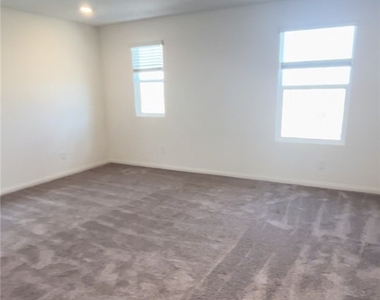 2737 Abrantes Place - Photo Thumbnail 6