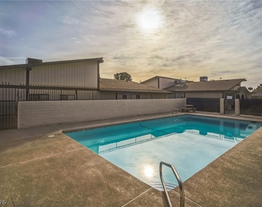 5733 Smoke Ranch Road - Photo Thumbnail 13