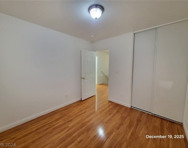 9965 Mardagen Street - Photo Thumbnail 11