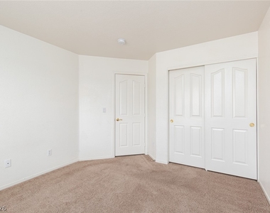 408 Madison Taylor Place - Photo Thumbnail 35
