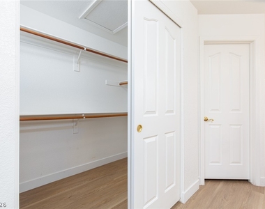 408 Madison Taylor Place - Photo Thumbnail 27