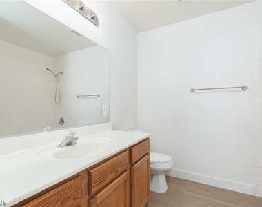 408 Madison Taylor Place - Photo Thumbnail 36