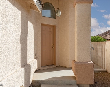 408 Madison Taylor Place - Photo Thumbnail 3