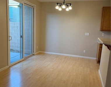 1358 Grass Creek Avenue - Photo Thumbnail 1