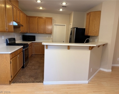 1358 Grass Creek Avenue - Photo Thumbnail 18