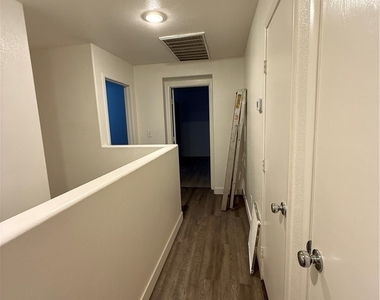 1358 Grass Creek Avenue - Photo Thumbnail 9