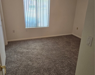 8452 Boseck Drive - Photo Thumbnail 7