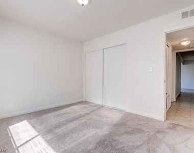3237 Arlene Way - Photo Thumbnail 22