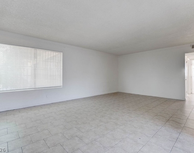 3237 Arlene Way - Photo Thumbnail 5