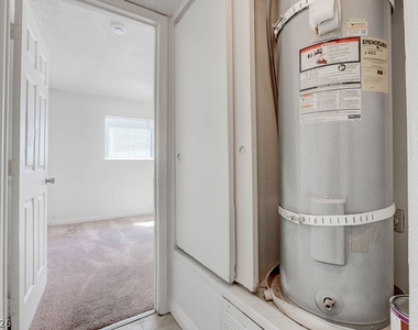 3237 Arlene Way - Photo Thumbnail 25