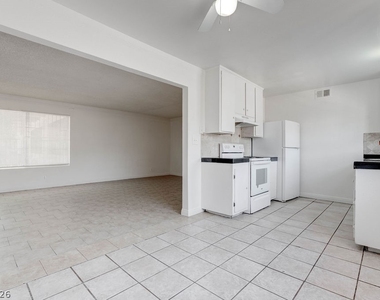 3237 Arlene Way - Photo Thumbnail 7