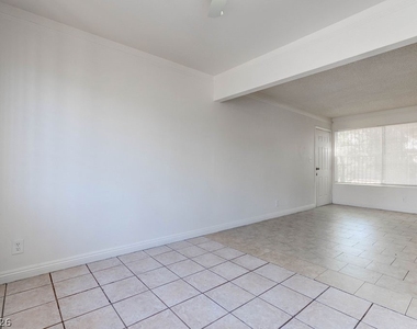 3237 Arlene Way - Photo Thumbnail 8