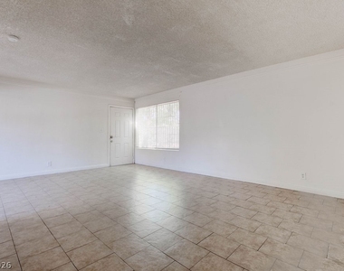 3237 Arlene Way - Photo Thumbnail 4