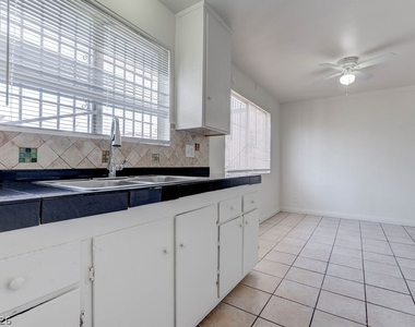 3237 Arlene Way - Photo Thumbnail 13