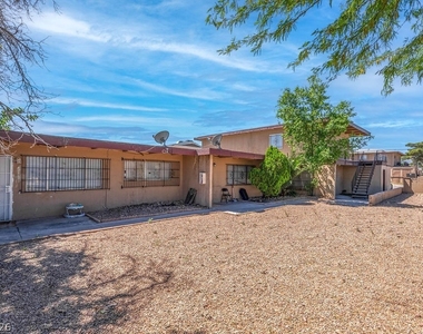 3237 Arlene Way - Photo Thumbnail 28