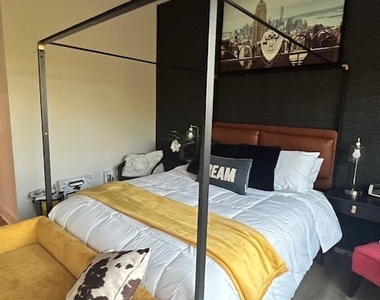 112 Rogers Street - Photo Thumbnail 9