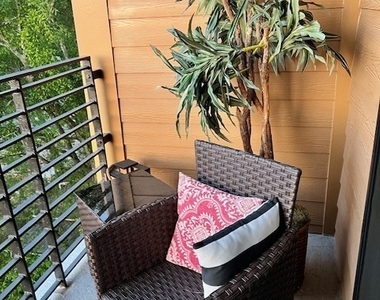112 Rogers Street - Photo Thumbnail 6
