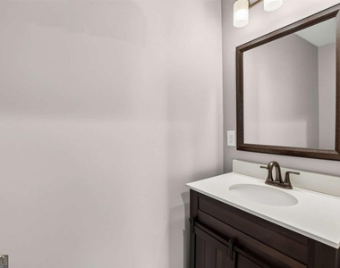 2866 Belvedere Lane - Photo Thumbnail 18