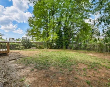 2866 Belvedere Lane - Photo Thumbnail 24