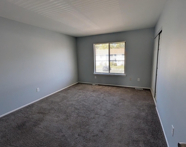 36 Creek Road - Photo Thumbnail 20