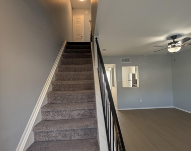 36 Creek Road - Photo Thumbnail 8