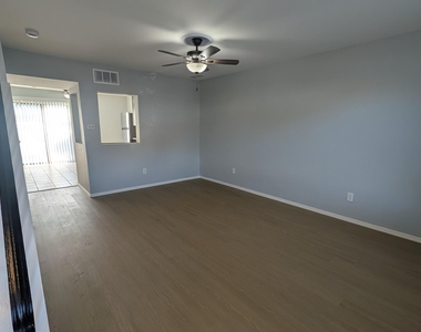 36 Creek Road - Photo Thumbnail 6
